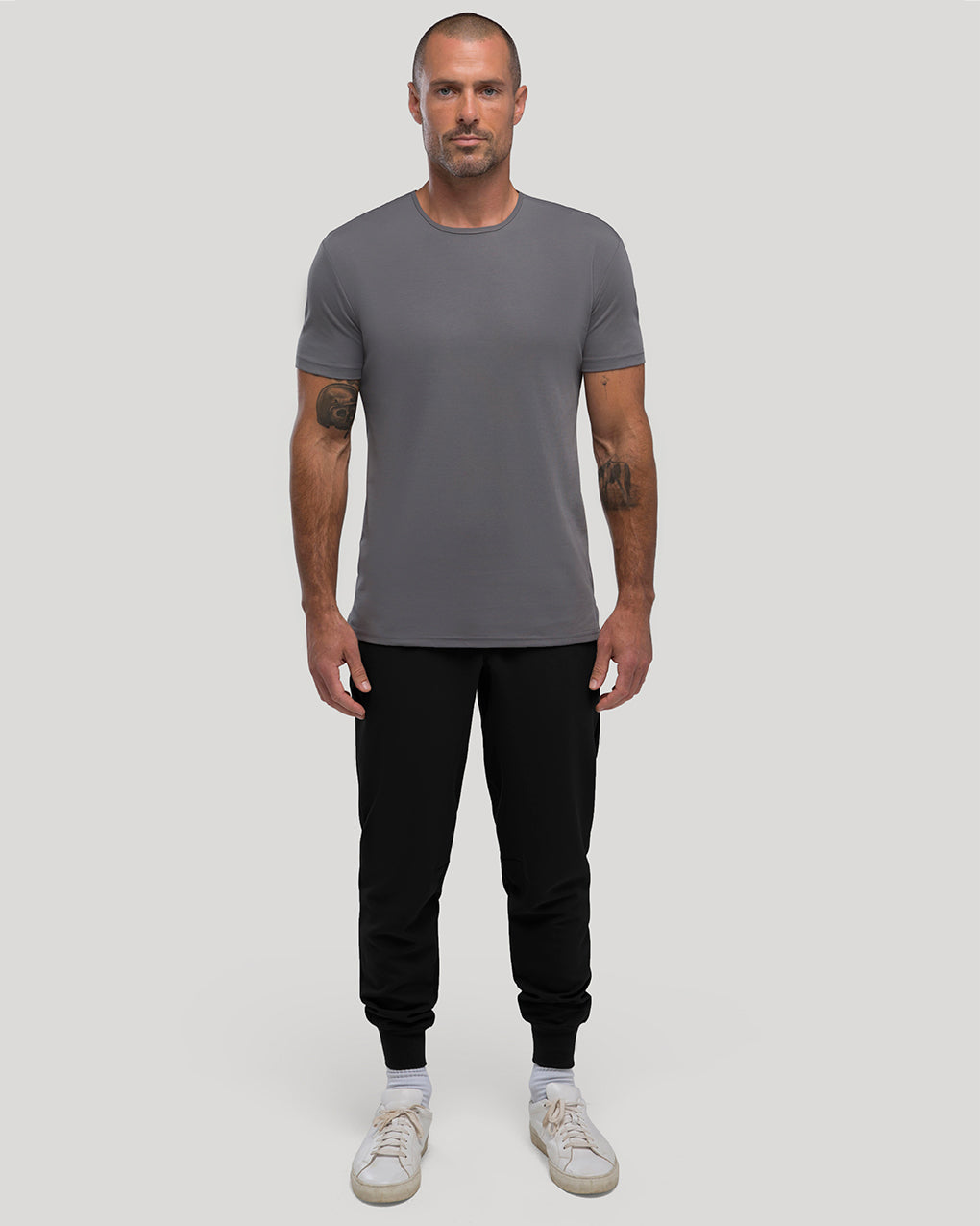 PLAYERA CREW SPLIT-HEM PREMIUM