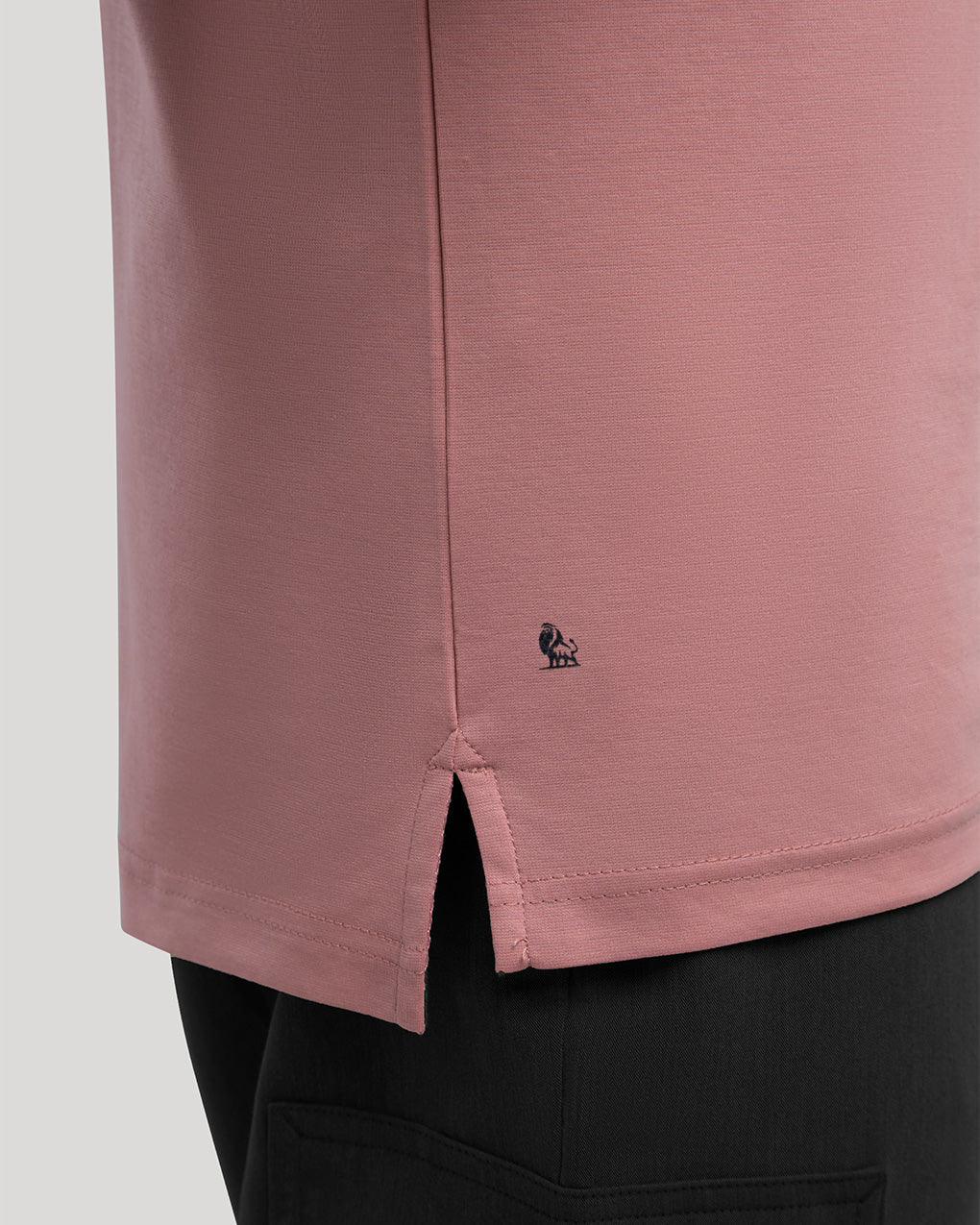 PLAYERA CREW SPLIT-HEM PREMIUM