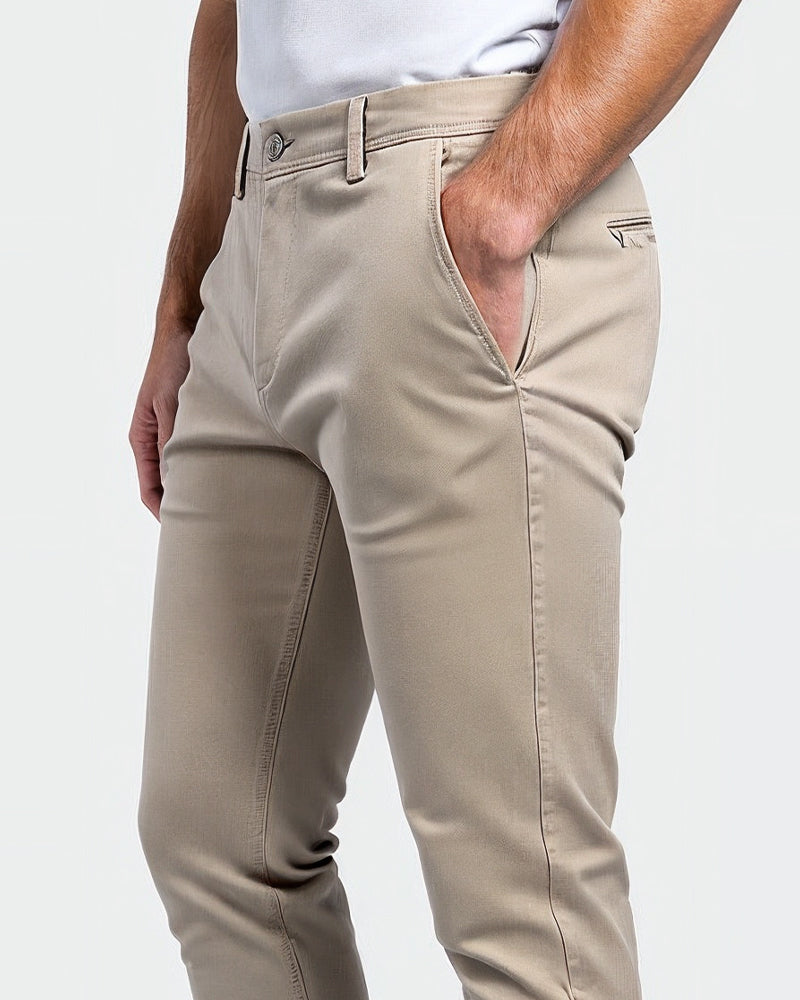 PANTALÓN CHINO SLIM FIT EVERYDAY